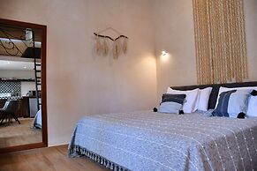 Casa Luz Downtown Apartments