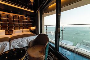 Best Louis Hamilton Hotel Ocean Terrace