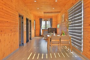 The Tropicana B'la Village Hotel