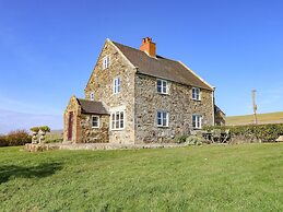 Compton Grange