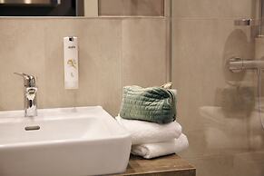 Candlewood Suites Dusseldorf Airport by IHG