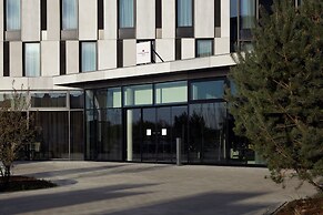 Candlewood Suites Dusseldorf Airport by IHG