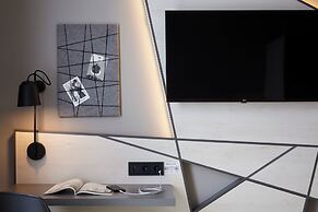 Candlewood Suites Dusseldorf Airport by IHG