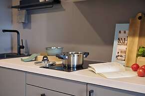 Candlewood Suites Dusseldorf Airport by IHG