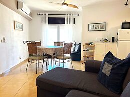 Vaumar Sand Apartment