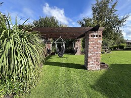 Moor End Manor
