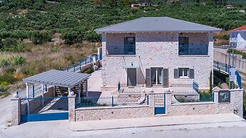 Zante Soleil - High-end Stone Villa With 4BD