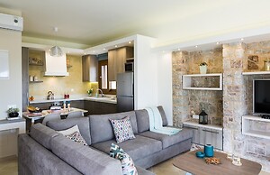 Muses Beach Villas - Urania