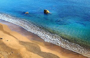 Muses Beach Villas - Urania