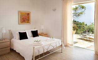 Thanelli in Paxi With 2 Bedrooms and 1 Bathrooms