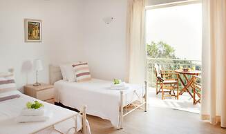 Thanelli in Paxi With 2 Bedrooms and 1 Bathrooms