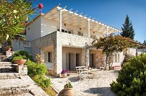Villa Flora in Paxi With 4 Bedrooms and 4 Bathrooms