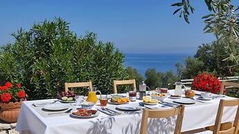 Villa Flora in Paxi With 4 Bedrooms and 4 Bathrooms