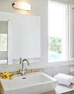 Villa Flora in Paxi With 4 Bedrooms and 4 Bathrooms