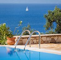 Villa Flora in Paxi With 4 Bedrooms and 4 Bathrooms