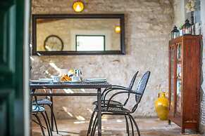 Diamantina in St Stefanos Bay