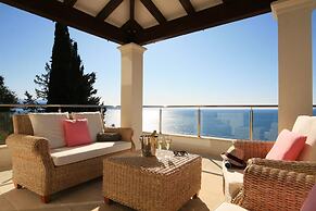 The Light House in Katavolos