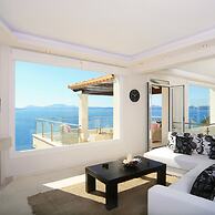 The Light House in Katavolos