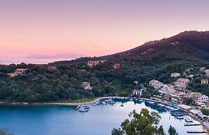 Villa Nafsika in St Stefanos Bay