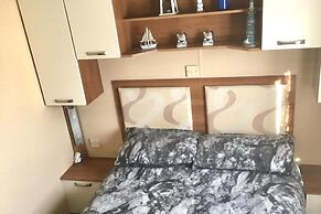 Beautiful 3 bed Caravan, Southviewpark Skegness