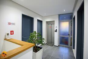 Palm Suites Apartment-Suite