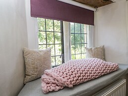 Fox Den Cottage