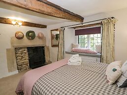 Fox Den Cottage