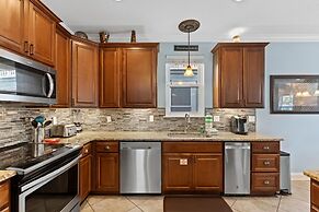 Champagne and Roses Fr 218 Tahitian Way