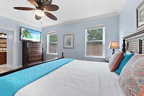 Champagne and Roses Fr 218 Tahitian Way