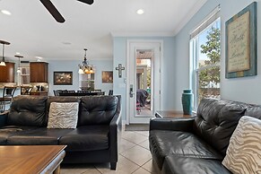 Champagne and Roses Fr 218 Tahitian Way