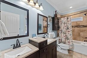 Champagne and Roses Fr 218 Tahitian Way