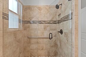 Champagne and Roses Fr 218 Tahitian Way