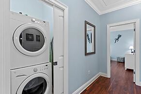 Champagne and Roses Fr 218 Tahitian Way