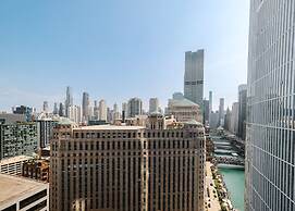 voco Chicago Downtown - Riverwalk by IHG