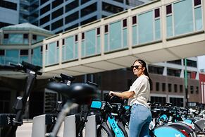 voco Chicago Downtown - Riverwalk by IHG