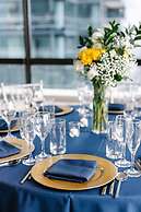 voco Chicago Downtown - Riverwalk by IHG