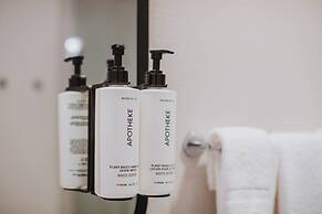 voco Chicago Downtown - Riverwalk by IHG