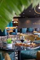 voco Chicago Downtown - Riverwalk by IHG