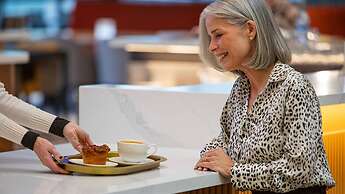 voco Chicago Downtown - Riverwalk by IHG