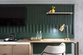 voco Chicago Downtown - Riverwalk by IHG