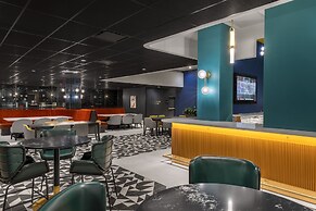 voco Chicago Downtown - Riverwalk by IHG