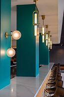 voco Chicago Downtown - Riverwalk by IHG