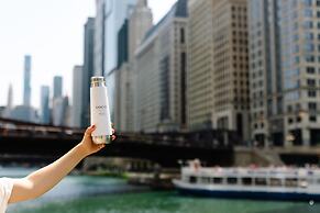 voco Chicago Downtown - Riverwalk by IHG