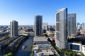 voco Chicago Downtown - Riverwalk by IHG