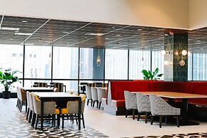 voco Chicago Downtown - Riverwalk by IHG