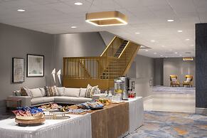 voco Chicago Downtown - Riverwalk by IHG