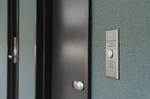 voco Chicago Downtown - Riverwalk by IHG