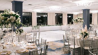 voco Chicago Downtown - Riverwalk by IHG