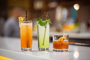 voco Chicago Downtown - Riverwalk by IHG