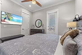 Aquaholic G S 77 Saint Francis Dr N